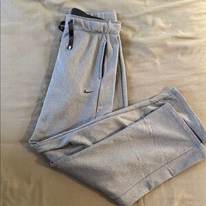 Nike women’s Heather Gray Joggers